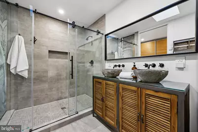 929 Farm Haven Drive, Rockville, MD 20852 - Photo 28