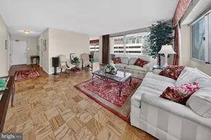 5500 Friendship Blvd, Chevy Chase, MD 20815 - Photo 4