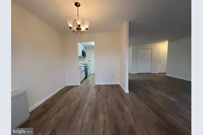 1111 University Boulevard W #402, Silver Spring, MD 20902 - Photo 14