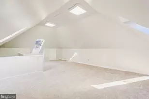 9939 Bentcross Dr, Potomac, MD 20854 - Photo 44