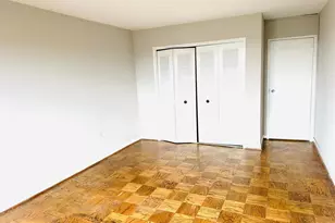 10401 Grosvenor Pl, Rockville, MD 20852 - Photo 8