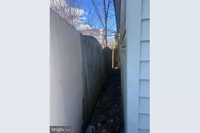 10149 Sutherland Road, Silver Spring, MD 20901 - Photo 4