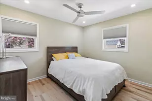 1405 Matthews Dr, Rockville, MD 20851 - Photo 12