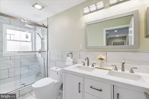 1405 Matthews Dr, Rockville, MD 20851 - Photo 14