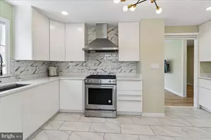 1405 Matthews Dr, Rockville, MD 20851 - Photo 4