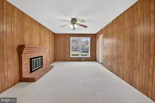 19985 Wild Cherry Ln, Germantown, MD 20874 - Photo 8