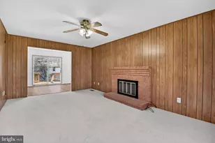 19985 Wild Cherry Ln, Germantown, MD 20874 - Photo 6