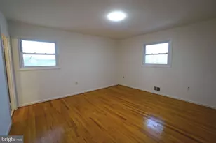 13911 Castaway Dr, Rockville, MD 20853 - Photo 12