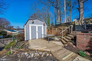 11852 Huggins Dr, Silver Spring, MD 20902 - Photo 46