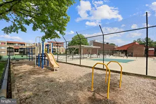 452 Girard St, Gaithersburg, MD 20877 - Photo 32