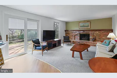 11209 Farmland Drive, Rockville, MD 20852 - Photo 14