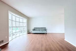 1400 Stratton Dr, Rockville, MD 20854 - Photo 4