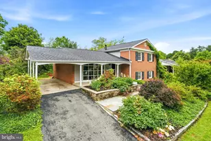 1400 Stratton Dr, Rockville, MD 20854 - Photo 2