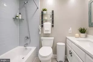 519 Casey Ln, Rockville, MD 20850 - Photo 16