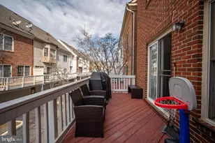 519 Casey Ln, Rockville, MD 20850 - Photo 18