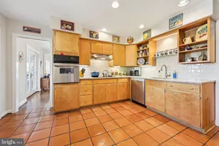 5805 Marbury, Bethesda, MD 20817 - Photo 22