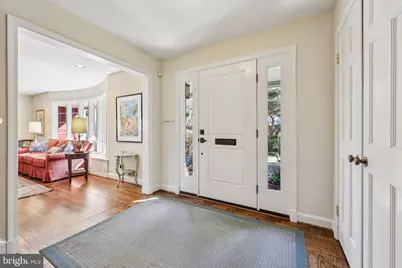 5805 Marbury, Bethesda, MD 20817 - Photo 8