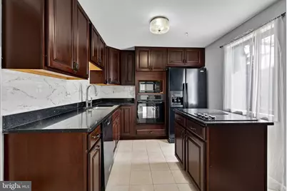 19505 Worsham Court, Montgomery Village, MD 20886 - Photo 4