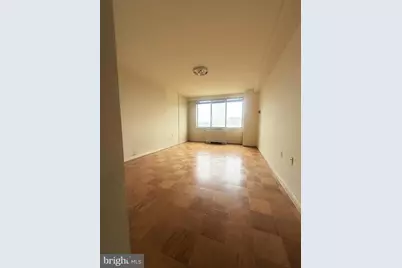 10201 Grosvenor Place #1117, Rockville, MD 20852 - Photo 4