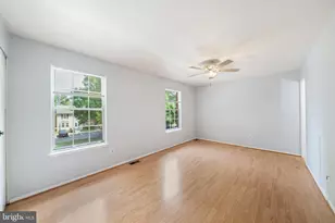 7767 Hiawatha Ln, Derwood, MD 20855 - Photo 10