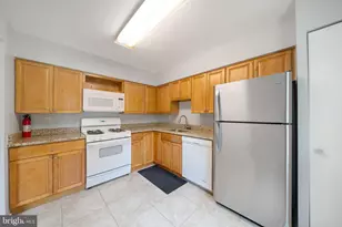 7767 Hiawatha Ln, Derwood, MD 20855 - Photo 4