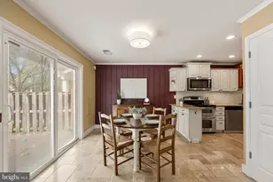 18702 Ginger Ct, Germantown, MD 20874 - Photo 4