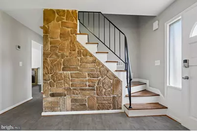 17720 Millcrest Drive, Rockville, MD 20855 - Photo 4