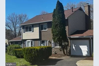 17720 Millcrest Drive, Rockville, MD 20855 - Photo 2