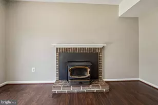 17720 Millcrest Dr, Rockville, MD 20855 - Photo 14