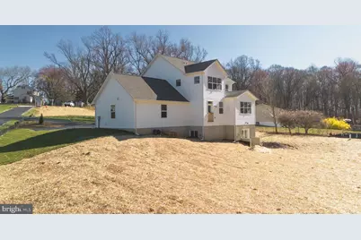 19538 Jerusalem Church Terrace, Poolesville, MD 20837 - Photo 8