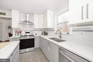13424 Coachlamp Ln, Silver Spring, MD 20906 - Photo 12