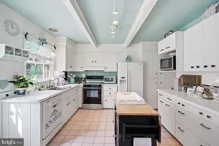 8406 Geneva Mason Rd, Potomac, MD 20854 - Photo 8