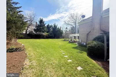 9809 Hall Road, Potomac, MD 20854 - Photo 22