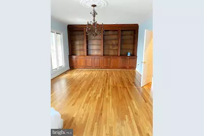 9809 Hall Road, Potomac, MD 20854 - Photo 8