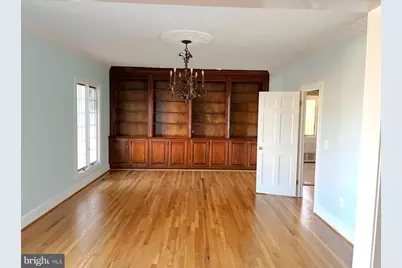 9809 Hall Road, Potomac, MD 20854 - Photo 12