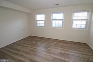 884 Quince Orchard Blvd, Gaithersburg, MD 20878 - Photo 14