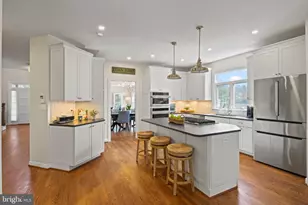 9204 Lindale Dr, Bethesda, MD 20817 - Photo 18