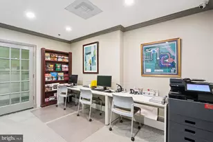 7500 Woodmont Ave, Bethesda, MD 20814 - Photo 36