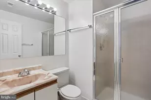 7717 Goodfellow Way, Rockville, MD 20855 - Photo 32