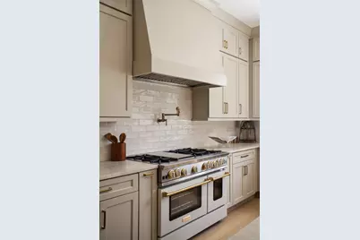 9117 Redwood Avenue, Bethesda, MD 20817 - Photo 4