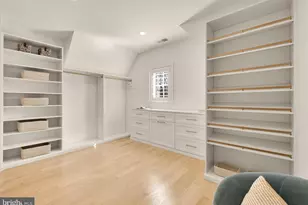 9117 Redwood Ave, Bethesda, MD 20817 - Photo 28