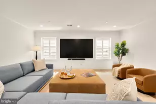 9117 Redwood Ave, Bethesda, MD 20817 - Photo 6