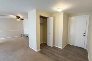 18131 Chalet Dr, Germantown, MD 20874 - Photo 4