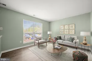 11112 Black Forest Way, Gaithersburg, MD 20879 - Photo 4