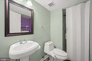 11112 Black Forest Way, Gaithersburg, MD 20879 - Photo 32