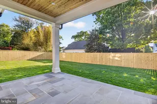 8722 Ewing Dr, Bethesda, MD 20817 - Photo 64