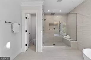 8722 Ewing Dr, Bethesda, MD 20817 - Photo 58