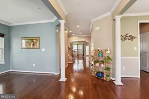 12244 Bluffwood Ter, Clarksburg, MD 20871 - Photo 4