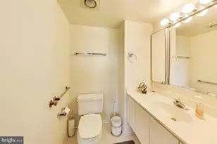 3330 N Leisure World Blvd, Silver Spring, MD 20906 - Photo 14