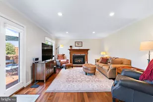 17320 Moss Side Ln, Olney, MD 20832 - Photo 6